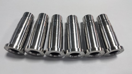 Pièces de usinage de tour en plastique du moule S136, composants de rotation universels de commande numérique par ordinateur