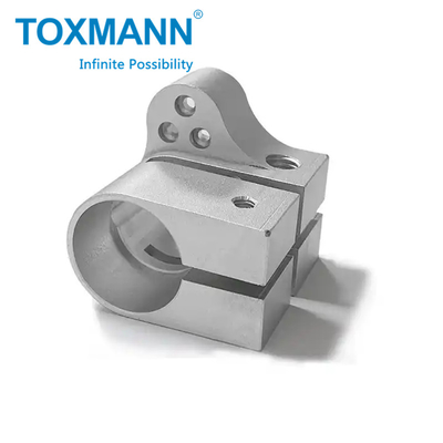 Traitement CNC à quatre axes de pièces mécaniques, équipement de tour CNC, usinage de pièces non standard en acier inoxydable