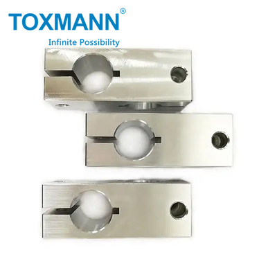 Traitement CNC à quatre axes de pièces mécaniques, équipement de tour CNC, usinage de pièces non standard en acier inoxydable