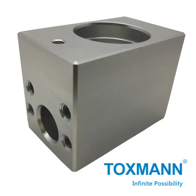 Parties d'usinage CNC en aluminium tournées de précision avec traitement à 3/4/5 axes