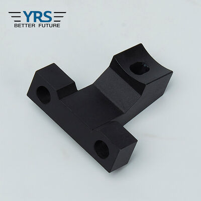 Pièces d'auto de plastique universelles